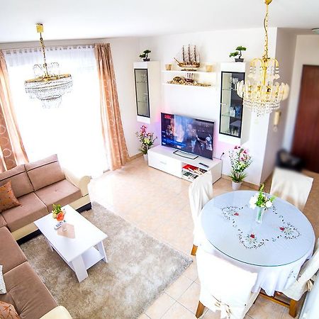 Split Apartments Shell מראה חיצוני תמונה